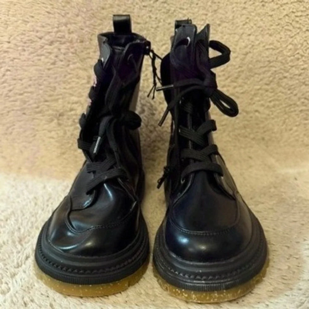 DKNY Combat Boots Kids Girls Size 3 Black Pink Logo Strap DKN1340-1FF NEW